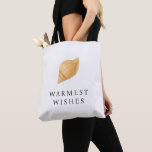 Warmest Wishes Beach Modern Christmas Tote Bag<br><div class="desc">Modern Christmas tote bag featuring a simple and fun design with a seashell along with the greeting "Warmest Wishes".</div>