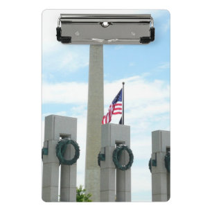 Washington Monument and WWII Memorial in DC Mini Clipboard