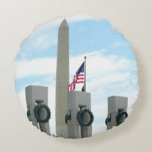 Washington Monument and WWII Memorial in DC Round Cushion