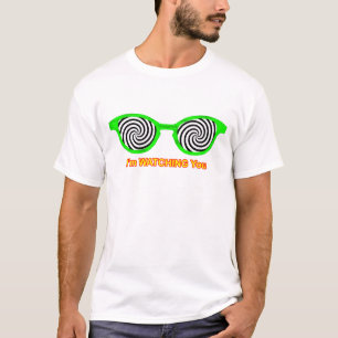 Watching Hypnotise Sunglasses Green Rim The MUSEUM T-Shirt