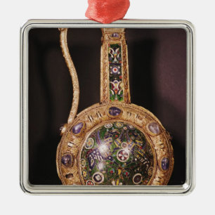 Water jug presented to Charlemagne Metal Tree Decoration