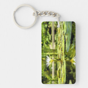 Water Lilly in Botanical Garden Key Ring