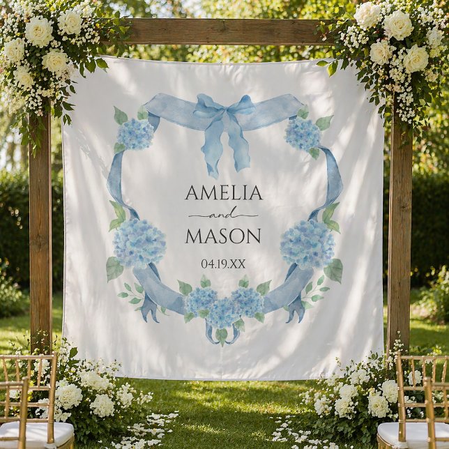 Watercolor Blue Hydrangea Crest Wedding Tapestry (Watercolor Blue Hydrangea Crest Wedding Tapestry)