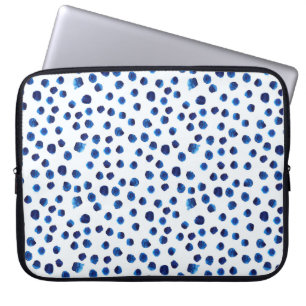 Watercolor blue polka dots seamless pattern laptop sleeve