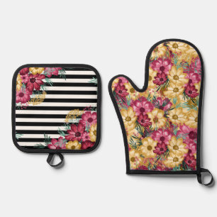 WATERCOLOR BURGUNDY AND YELLOW DAISY FLOWERS OVEN MITT & POT HOLDER SET