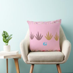  Watercolor Floral Pattern Cushion