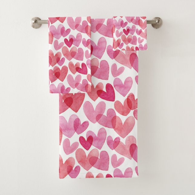 Watercolor Heart Pattern Bath Towel Set (Insitu)
