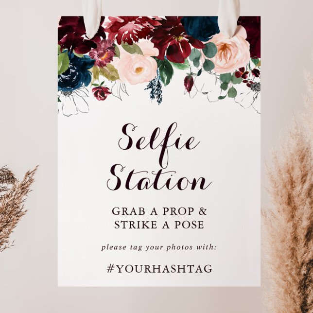 Watercolor Illustrated Fall Selfie Station Sign (Creator Uploaded)