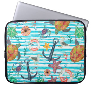 Watercolor painting seamless pattern with turtles, laptop sleeve