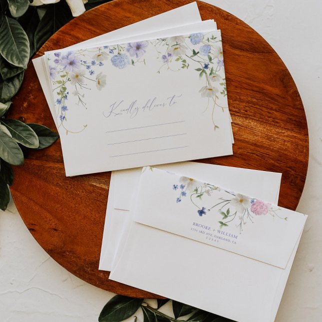 Watercolor Purple & Pink Bouquet Wedding Envelope (Watercolor Purple & Pink Bouquet Wedding Envelope)