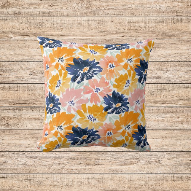 Watercolor Retro Floral Pattern Cushion (Creator Uploaded)
