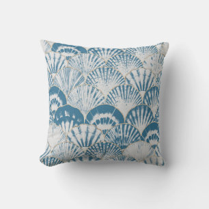 Watercolor sea shell japanese waves seamless patte cushion