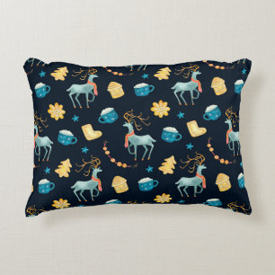 Watercolor seamless pattern with christmas deers g decorative cushion