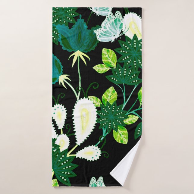 Watercolor seamless pattern with fantasy flowers a bath towel (Bath Towel)