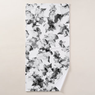 Watercolor seamless pattern with vintage pattern - bath towel