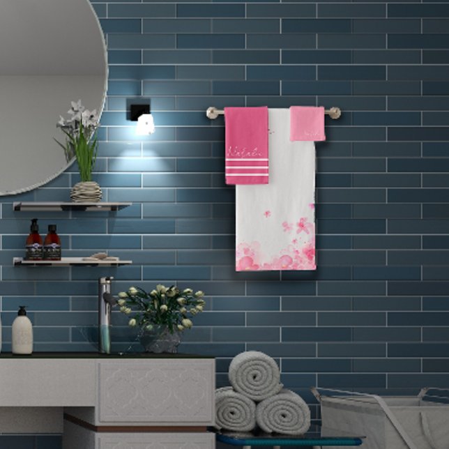 Watercolor wildfloral white name  bath towel set (Creator Uploaded)