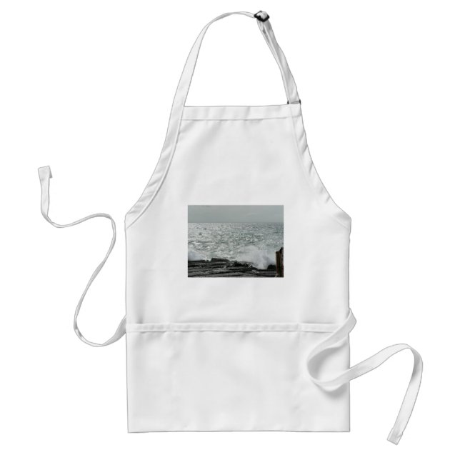 Wave Breaking On Oceans Beach Standard Apron (Front)