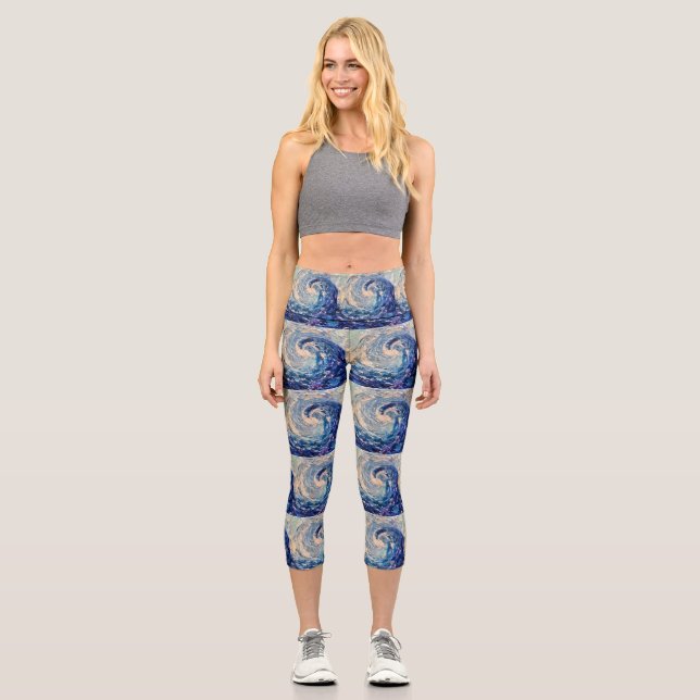 Wave Capri Leggings (Front)