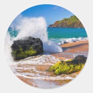 Waves crash on the beach, Hawaii Classic Round Sticker