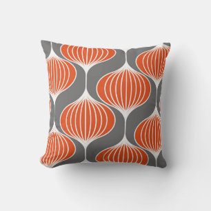 Wavy lines: geometric vintage pattern. cushion