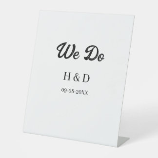 WE DO COUPLE NAME LETTER WEDDING DATE SIMPLE PEDESTAL SIGN
