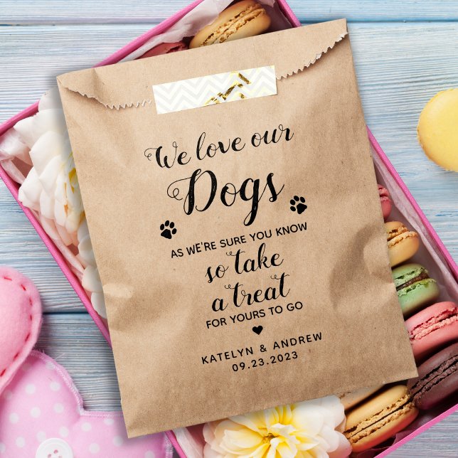 We Love Our Dogs Biscuit Bar Dog Treat Wedding Favour Bag (Creator Uploaded)