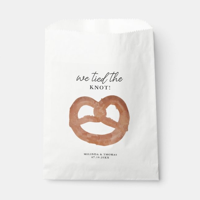 We Tied The Knot Pretzel Wedding Favour Bag (Front)