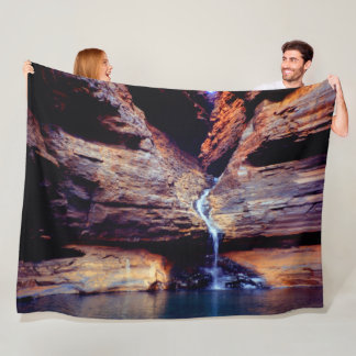 WEANO GORGE FLEECE BLANKET