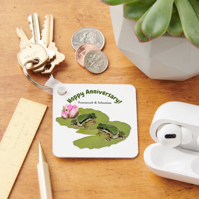 Wedding Anniversary Frog Couple Personalized Key Ring (Desk)