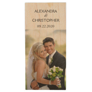 Wedding Day Name and Date Photo Storage Wood USB Flash Drive