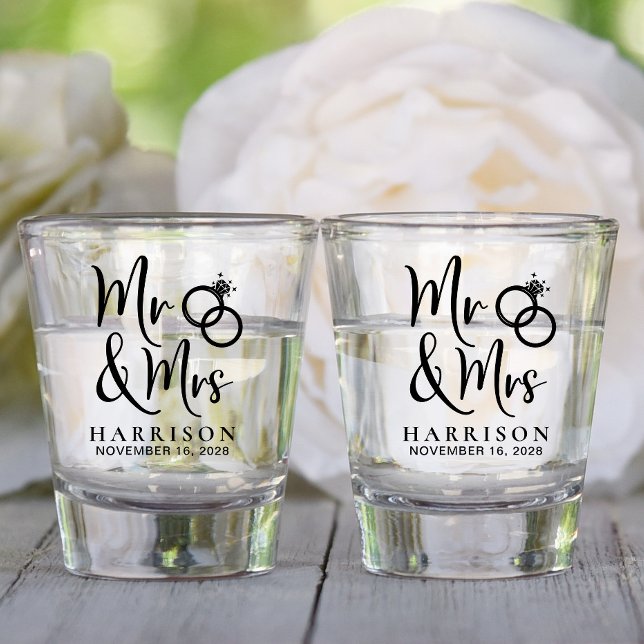 Wedding Favour Mr Mrs Shot Glass (Creator Uploaded)