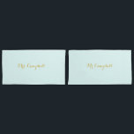 Wedding night in mint green with names pillowcase<br><div class="desc">Pillowcases in mint green with the names of the married couple easily customisable in gold:  Great for a newlyweds couple on honeymoon vacation or for a wedding night. Duvet covers in the same design are also available in store (see collection).</div>