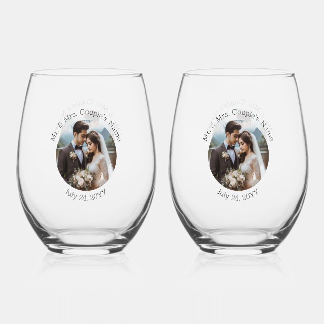 Wedding Photo Mr. and Mrs. Personalised Elegant Stemless Wine Glass (Front)