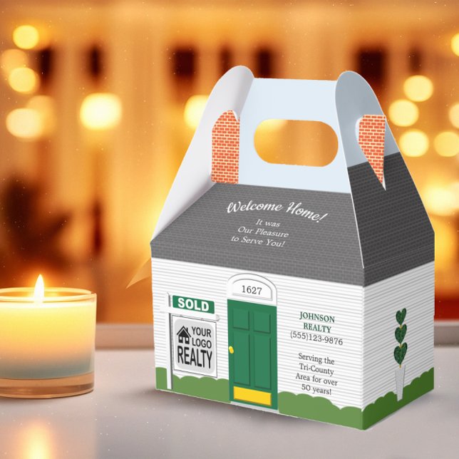 Welcome Home Wooden Realtor Logo Green Door Favour Box (Creator Uploaded)