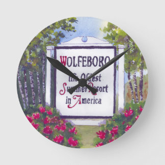 Welcome to Wolfeboro NH Sign Round Clock