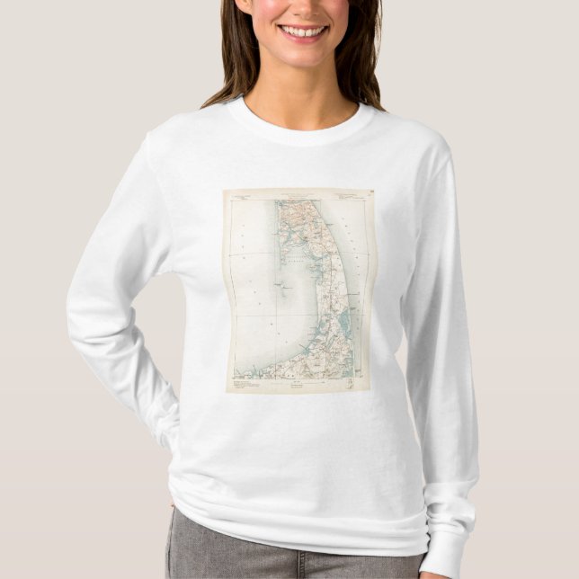 Wellfleet, Massachusetts T-Shirt (Front)