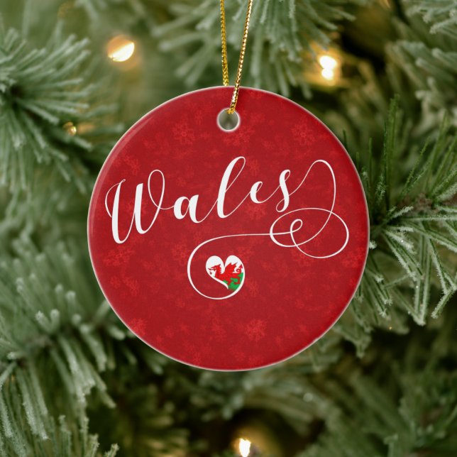 Welsh Flag In Heart, Wales Ceramic Ornament (Tree)