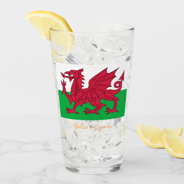 Welsh Flag & Wales country, Cymru patriot / sports Glass (Front Ice)