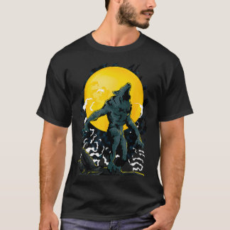 Werewolf Howling At The Full Moon Graphic  T-Shirt