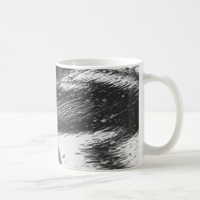 Wet surface coffee mug (Right)