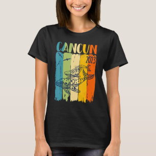 Whale Retro Cancun Mexico Theme Family Vacation T-Shirt