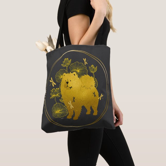 WHEN DRAGONS FLY  Chow Tote or cross body bag (Close Up)
