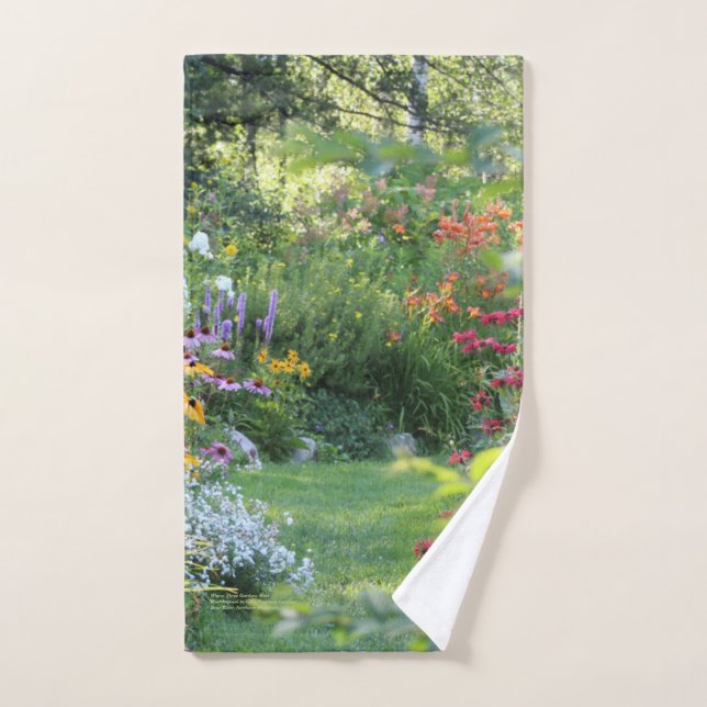 Where Three Gardens Meet Hand Towel (Hand Towel)