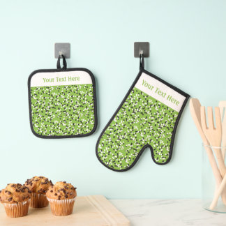 Whimsical Green Polka Dot Doodles Pattern Oven Mitt & Pot Holder Set