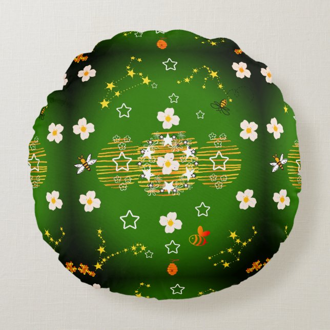 Whimsical Green Star Flower Round Pillow (Front)
