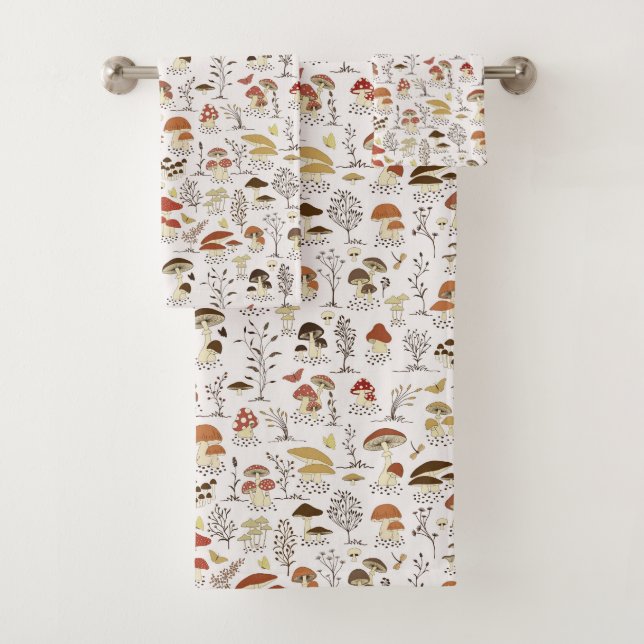 Whimsical Woodland Mushrooms Pattern Bath Towel Set (Insitu)
