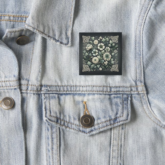 Whispered Clover Knotwork Garden 15 Cm Square Badge (In Situ)