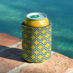 White and Baby Blue Trellis, Lattice, Quatrefoil Can Cooler