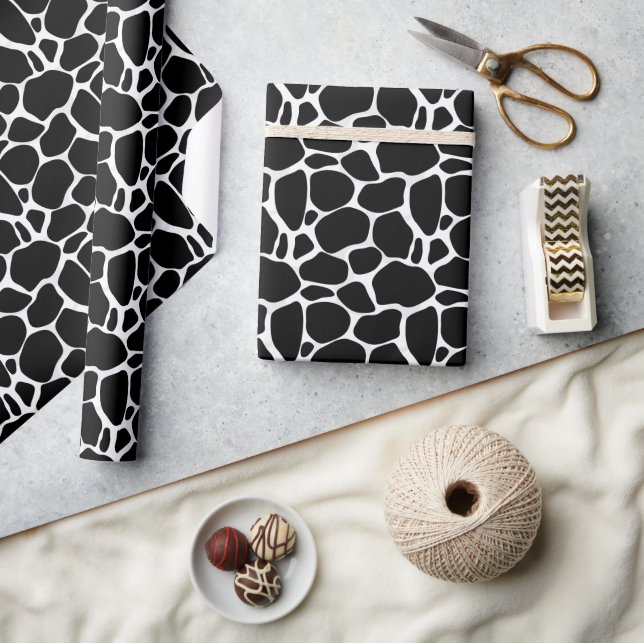 White And Black Abstract Leopard Pattern Wrapping Paper (Crafts)