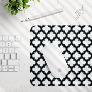 White and Black Trellis, Lattice, Quatrefoil Mouse Pad